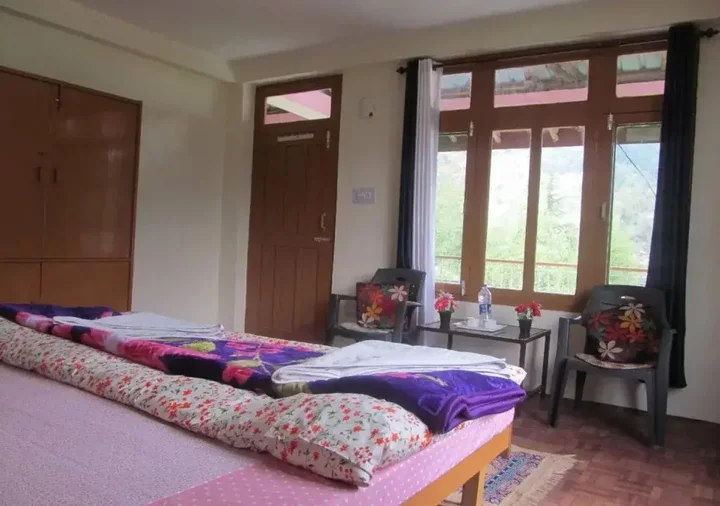 Манали: Manali top Inn & Cafe