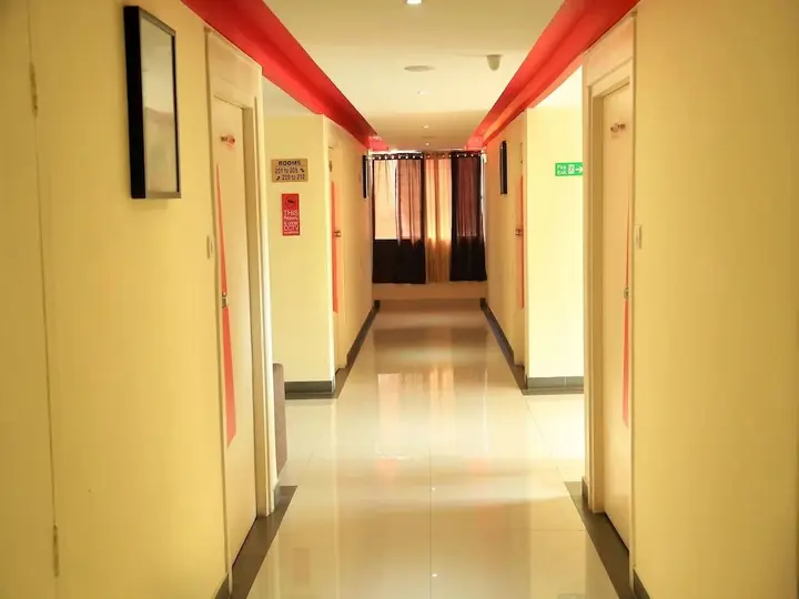 Кондотти: Hotel Malabar Inn