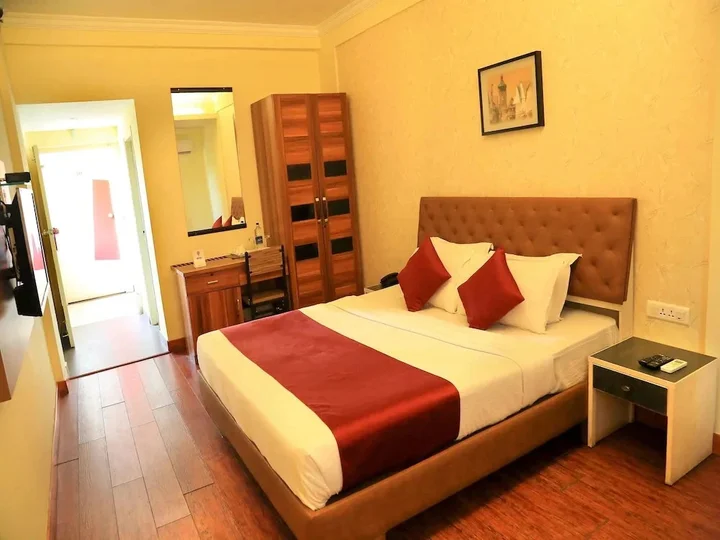 Кондотти: Hotel Malabar Inn