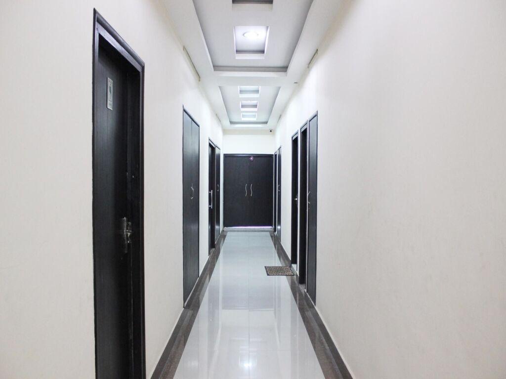 Бахадрабад: Hotel Gangotri