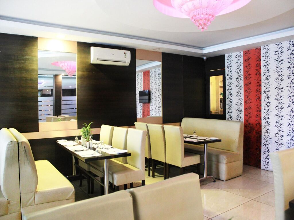 Бахадрабад: Hotel Gangotri