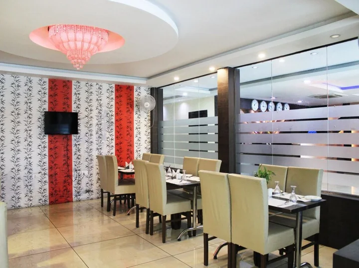 Бахадрабад: Hotel Gangotri