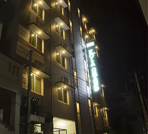 Тирупати: Hotel Kola Grand