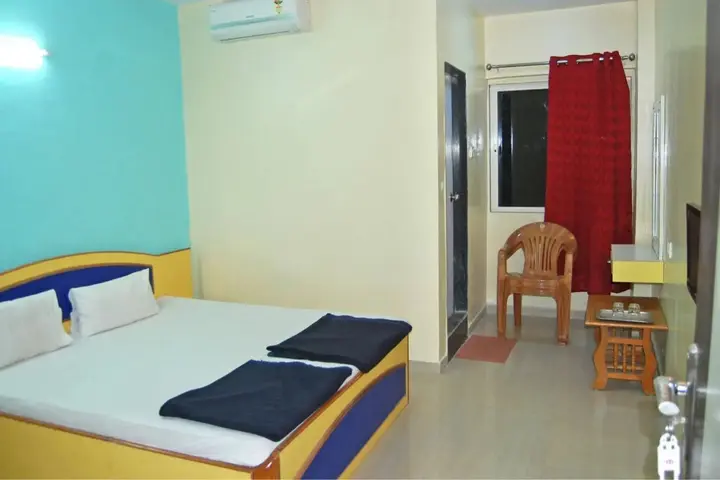 Ширди: Hotel Sai Shraddha