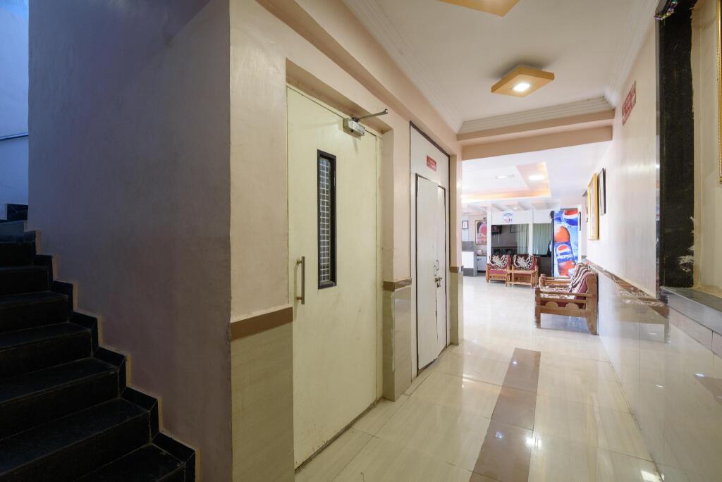 Ширди: Hotel Sai Shraddha