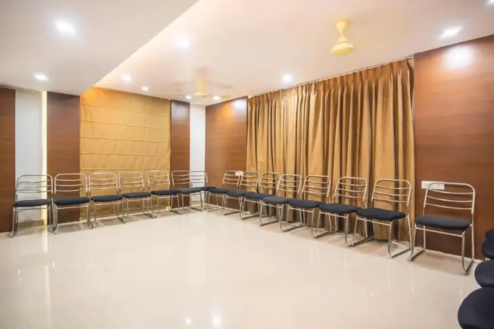 Бхопал: Hotel Morya Regency