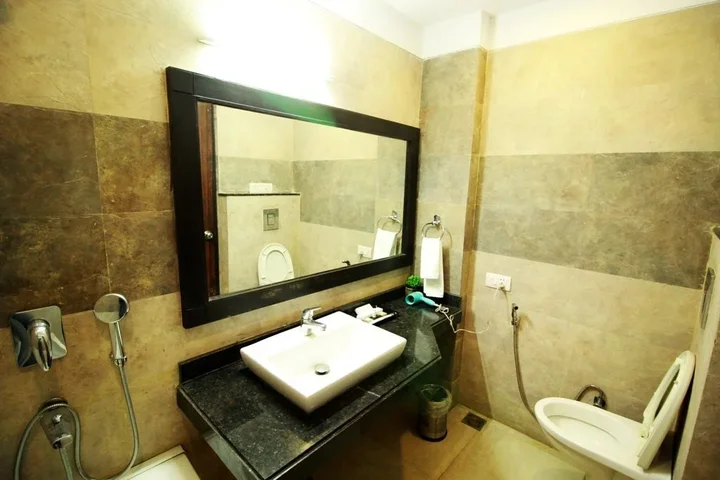 Бхивади: Hotel Inderlok Ananta