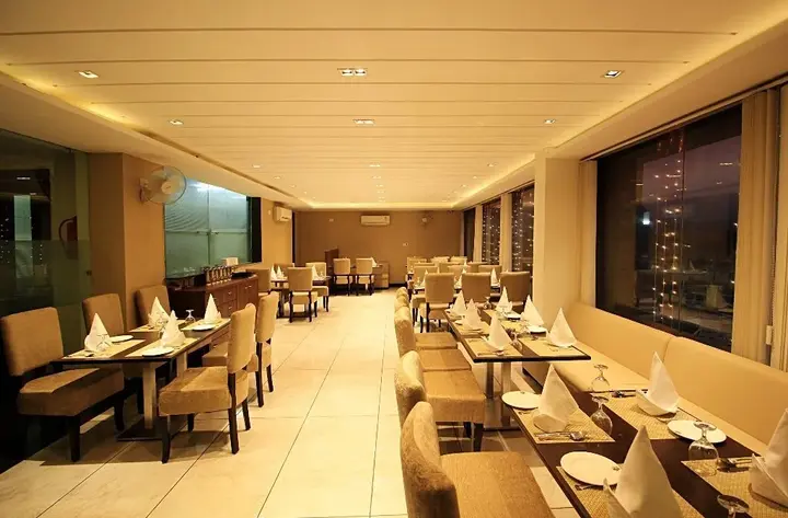 Бхивади: Hotel Inderlok Ananta