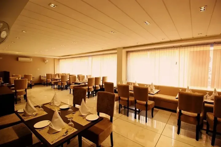 Бхивади: Hotel Inderlok Ananta