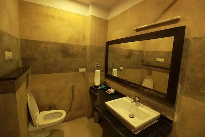 Бхивади: Hotel Inderlok Ananta