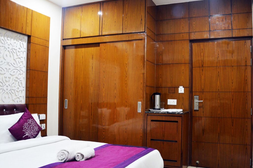 Гуруграм: Trinity Corporate Suites