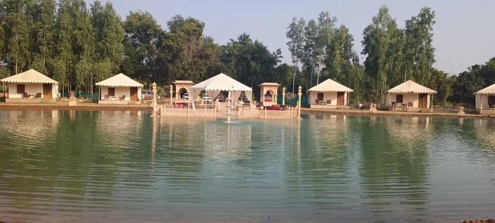 Павагадх: Champaner Heritage Resort