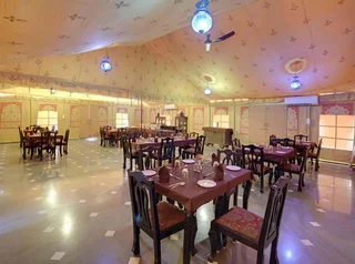 Павагадх: Champaner Heritage Resort
