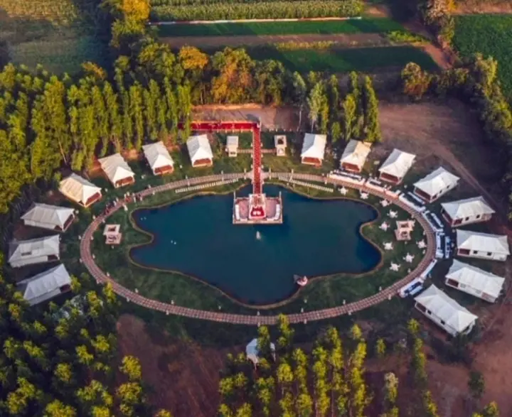 Павагадх: Champaner Heritage Resort