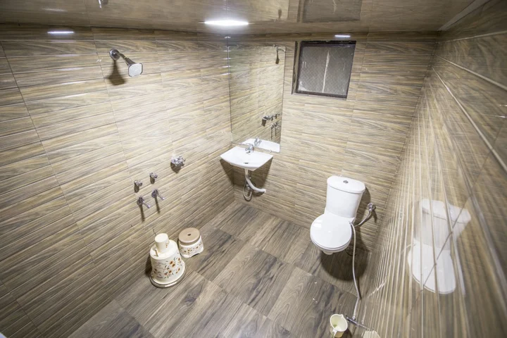 Пачмарай: ARK Resorts