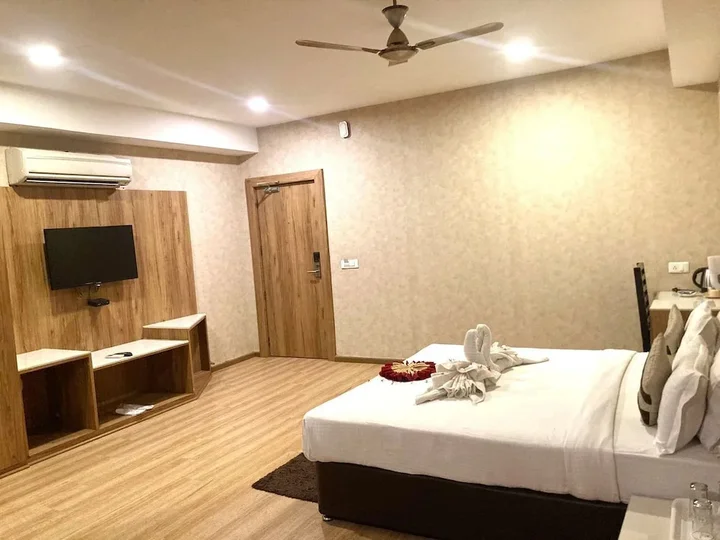 Bilaspur: Hotel Silver Oak
