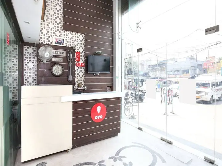Амритсар: OYO 14515 Hotel Paras Regency