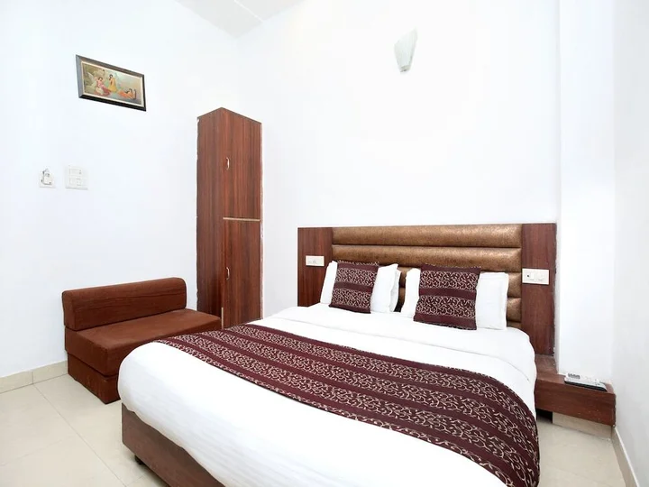 Амритсар: OYO 14515 Hotel Paras Regency