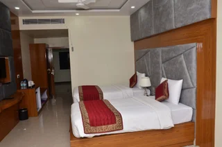 Бодх-Гая: Hotel Anand International