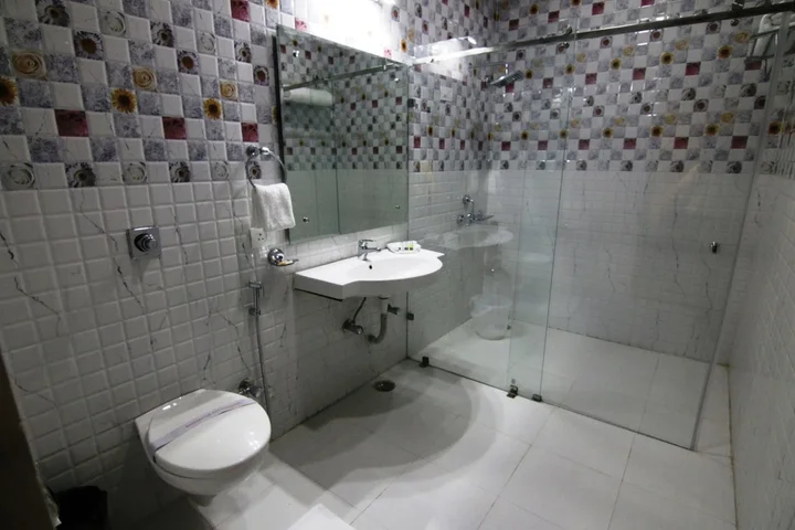 Берпер: Hotel Trinetar Gardens