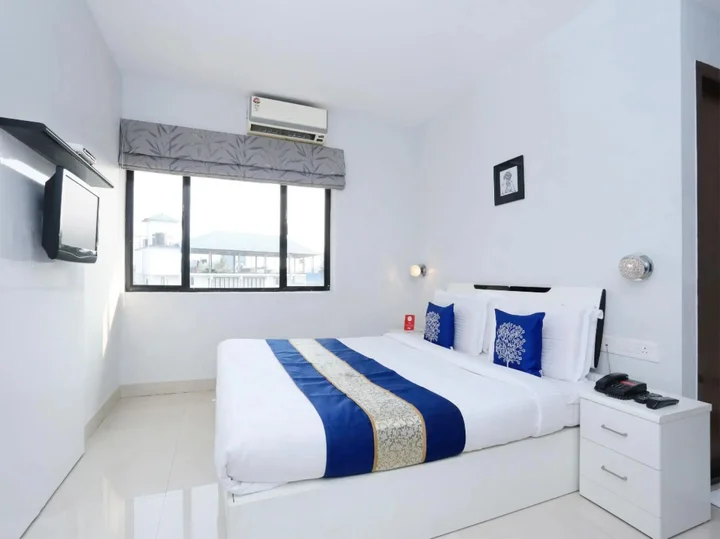 Эрамаллур: Hotel Malabar Illam