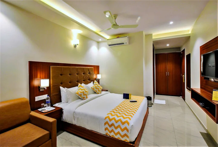 Мумбаи: Super Townhouse Oak Times Square Le Western