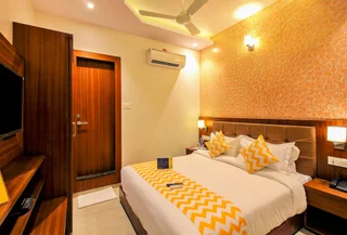 Мумбаи: Super Townhouse Oak Times Square Le Western