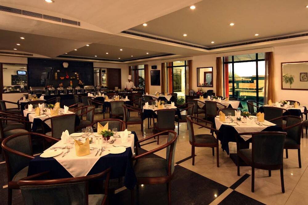 Гандидхам: Renest Gandhidham