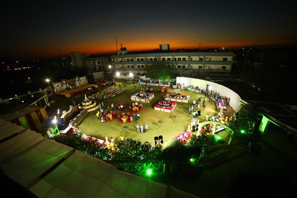 Гандидхам: Renest Gandhidham