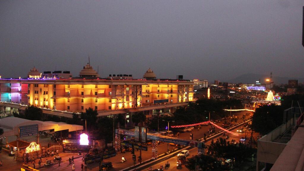 Тирупати: Hotel Govind Heights