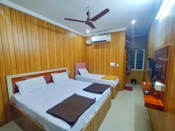Тирупати: Hotel Govind Heights