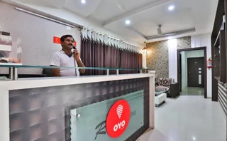 Ахмедабад: OYO 2656 Hotel Sunstar
