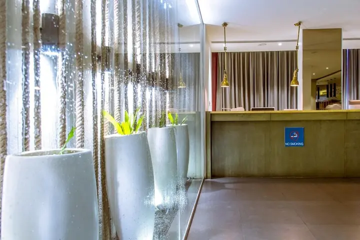 Висакхапатнам: The Port Hotel