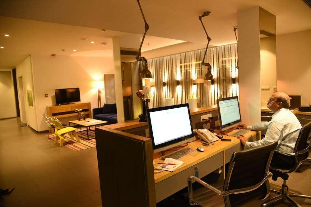 Висакхапатнам: The Port Hotel