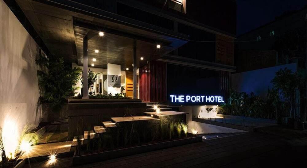 Висакхапатнам: The Port Hotel