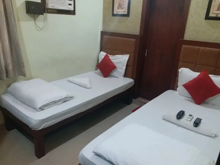 Колката: Bhammar's Inn - A Pure Vegetarian Hotel