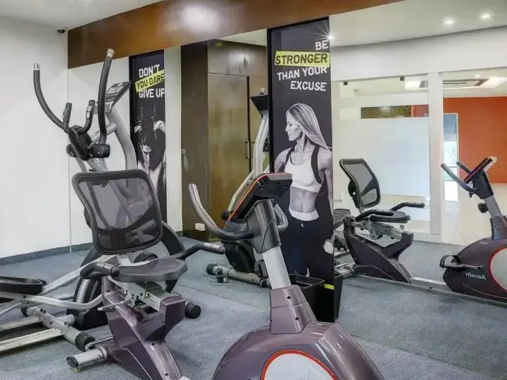 Ананд: TGB Express Hotel - Nadiad