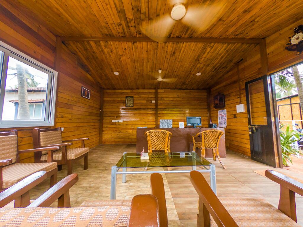 Анджуна: Vista Praia Cottages