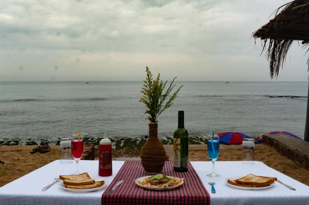 Анджуна: Vista Praia Cottages
