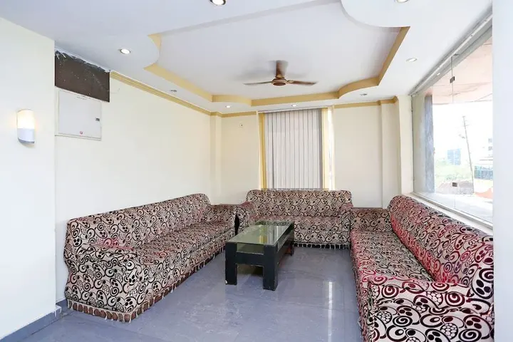 Харидвар: OYO 10592 Hotel Ganga Palace