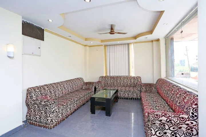 Харидвар: OYO 10592 Hotel Ganga Palace