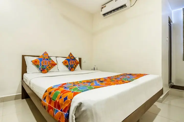 Бангалор: FabHotel Astra Suites