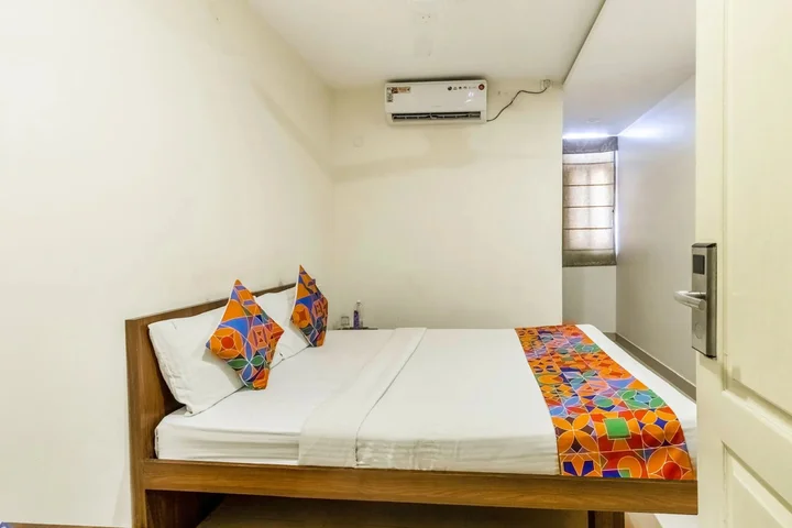 Бангалор: FabHotel Astra Suites