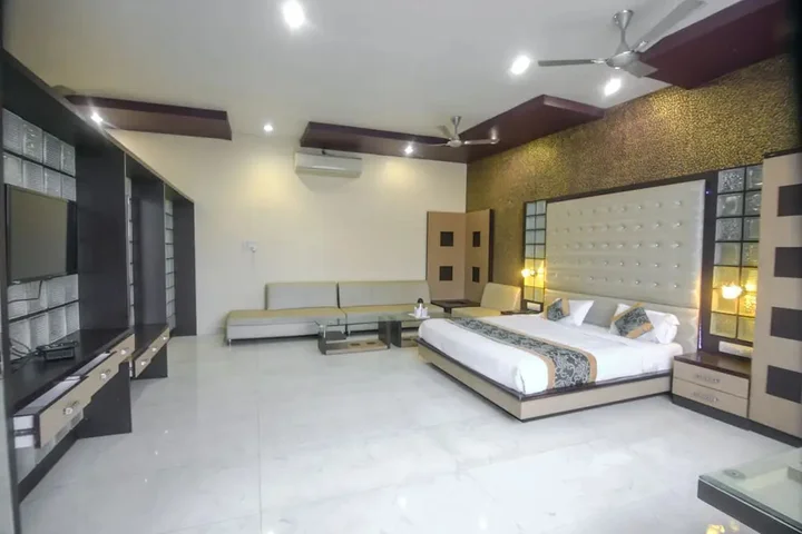 Рева: Hotel Vishnu Villas