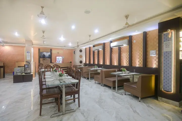 Рева: Hotel Vishnu Villas
