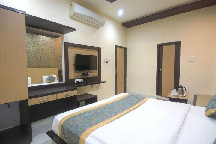 Рева: Hotel Vishnu Villas