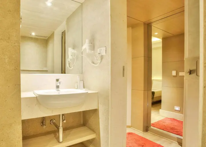 Гувахати: Grand Bhabendra Alay Hotel