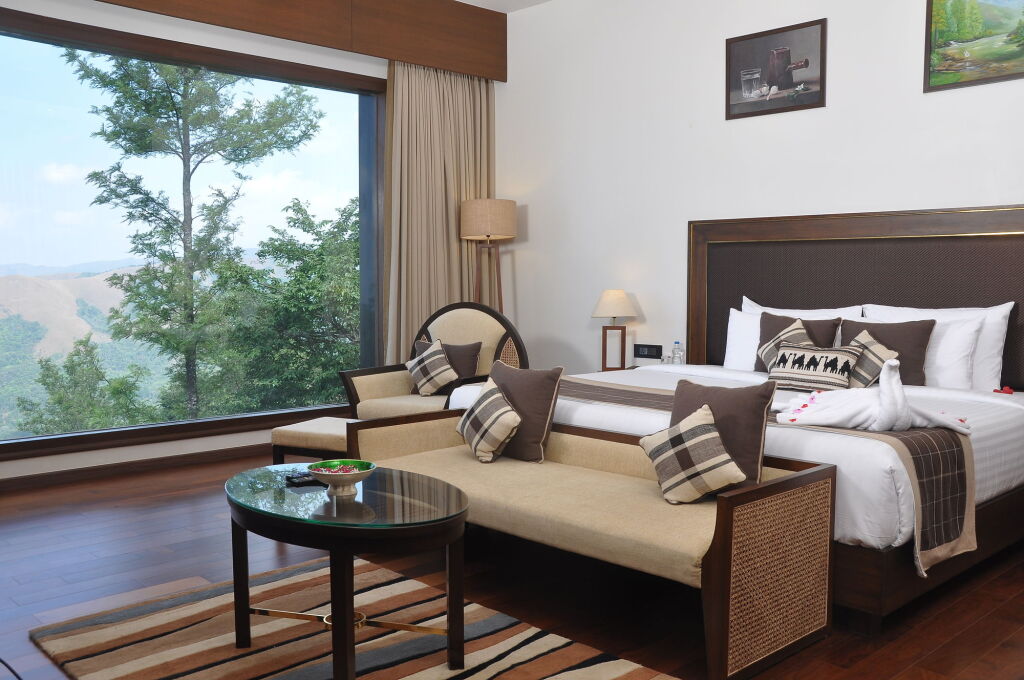 Чаннагонданахолли: Trivik Hotels & Resorts, Chikmagalur