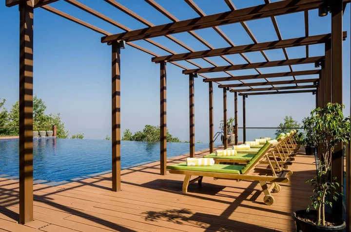 Чаннагонданахолли: Trivik Hotels & Resorts, Chikmagalur