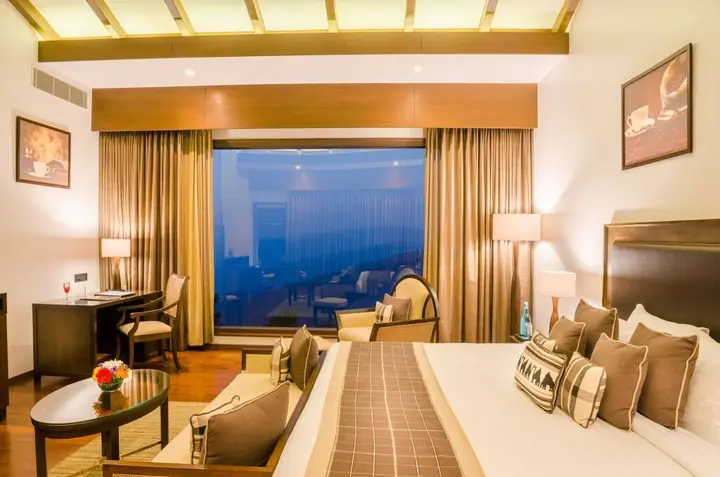 Чаннагонданахолли: Trivik Hotels & Resorts, Chikmagalur